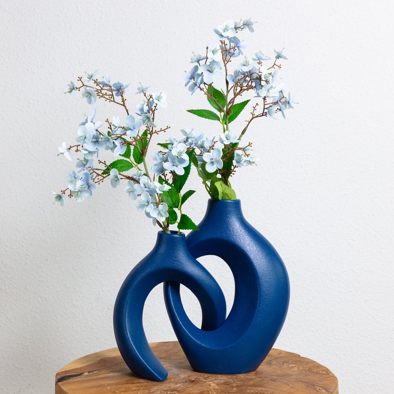FloréWeave – Artistic Flower Vase with Woven Design for Elegant Flower Arrangements