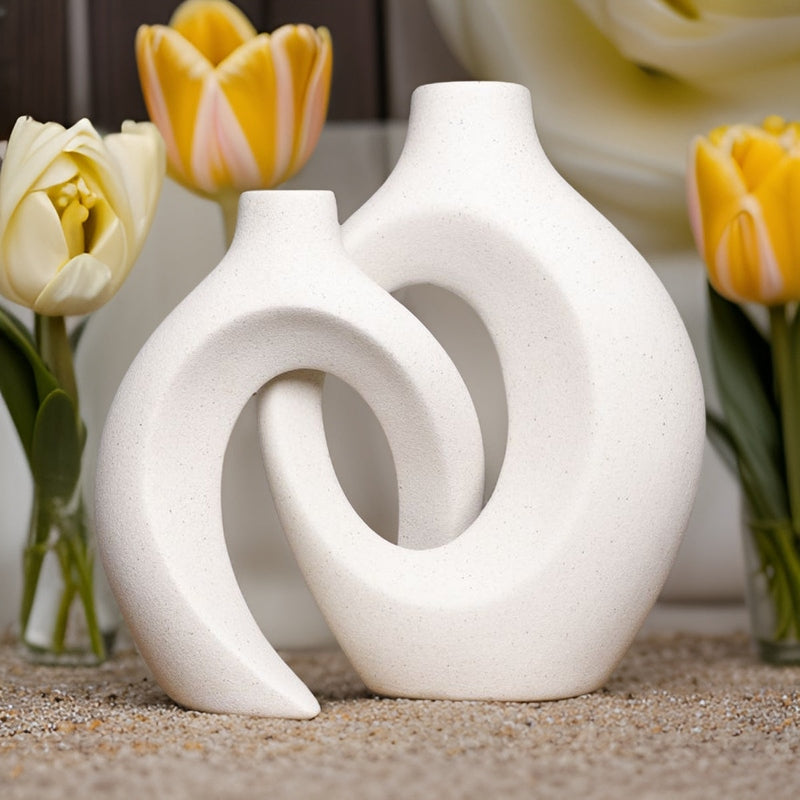 FloréWeave – Artistic Flower Vase with Woven Design for Elegant Flower Arrangements
