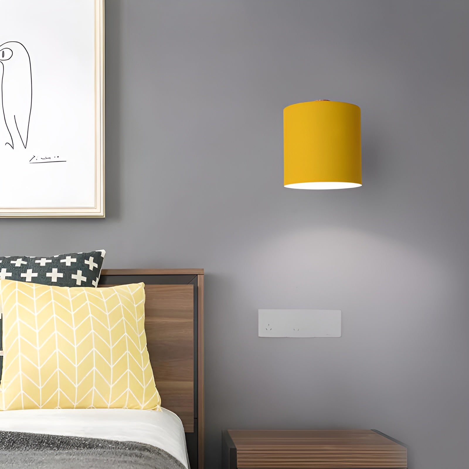 NordicGlow – Adjustable Wall Lamp with Pastel Elegance