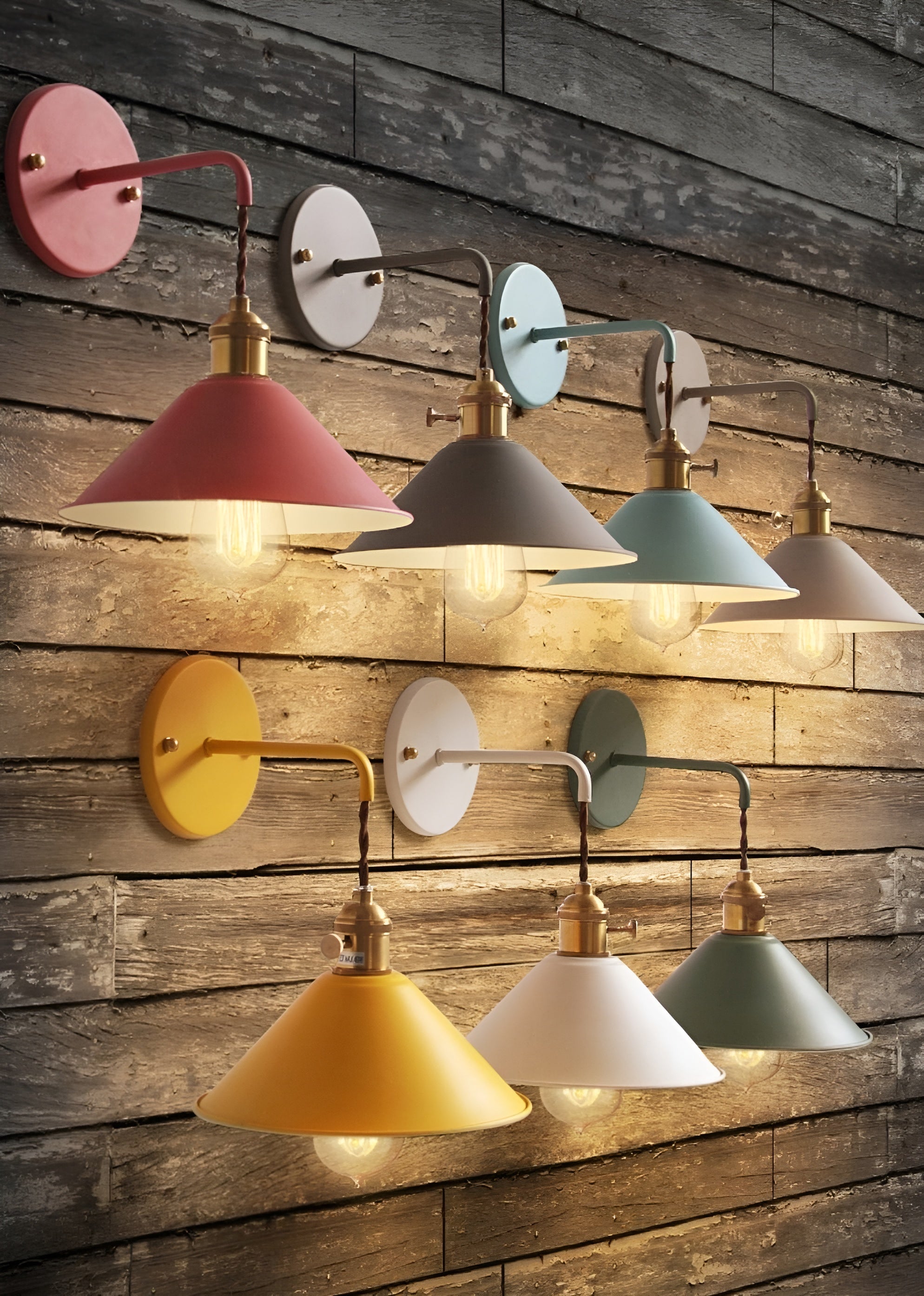 RetroGlow – Vintage-Inspiring Wall Lamp with Playful Elegance