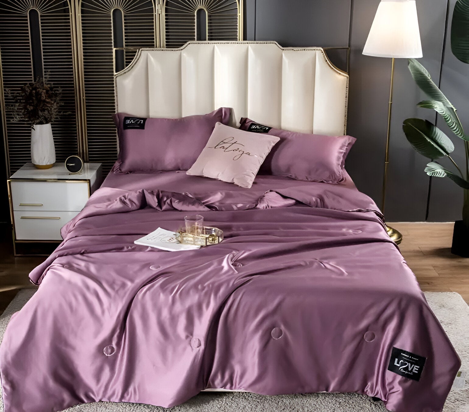SilkyDream – Luxury Silk Duvet for Four Seasons Comfort