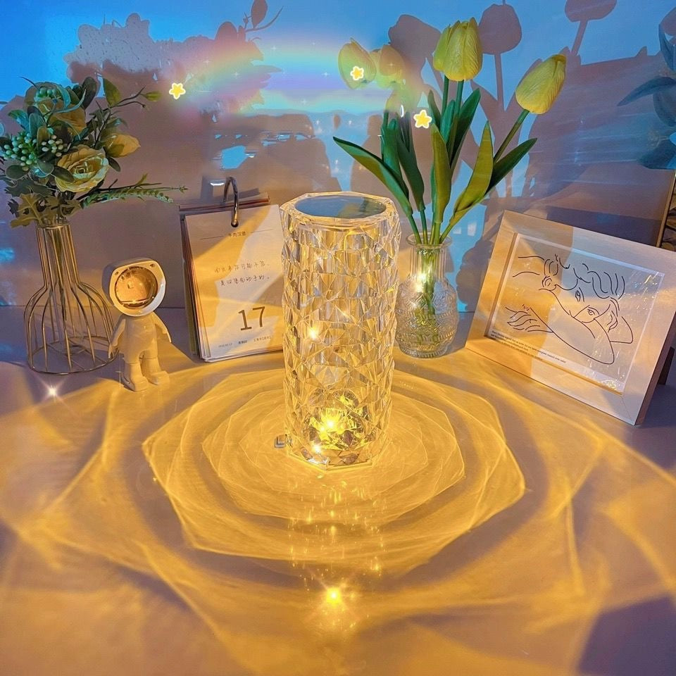 CrystalGlow – Luxury Table Lamp with Sparkling Design