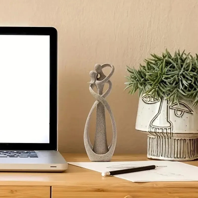 AmorSculpt – Romantic Resin Sculpture with Timeless Elegant