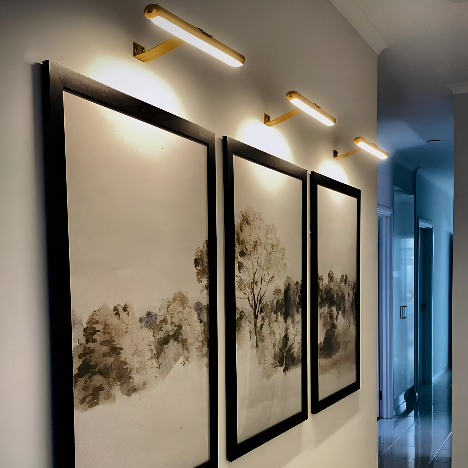 Lampe LED sans fil pour tableau avec éclairage dimmable et chargeur USB-C