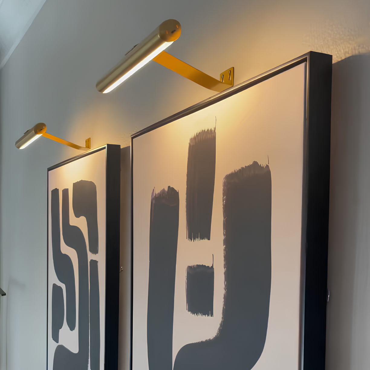 Lampe LED sans fil pour tableau avec éclairage dimmable et chargeur USB-C