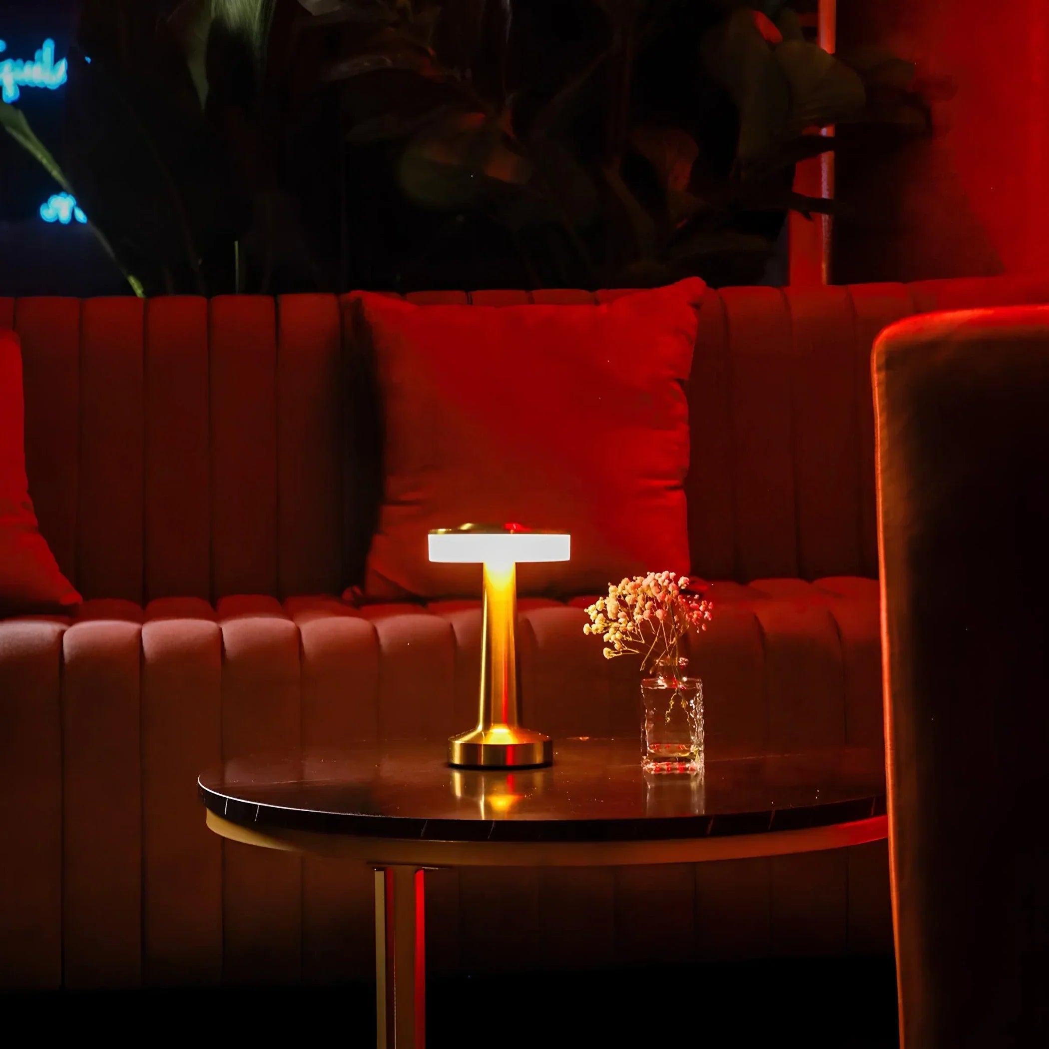 Lampe de table rétro sans fil avec lumière dimmable pour restaurant et salon