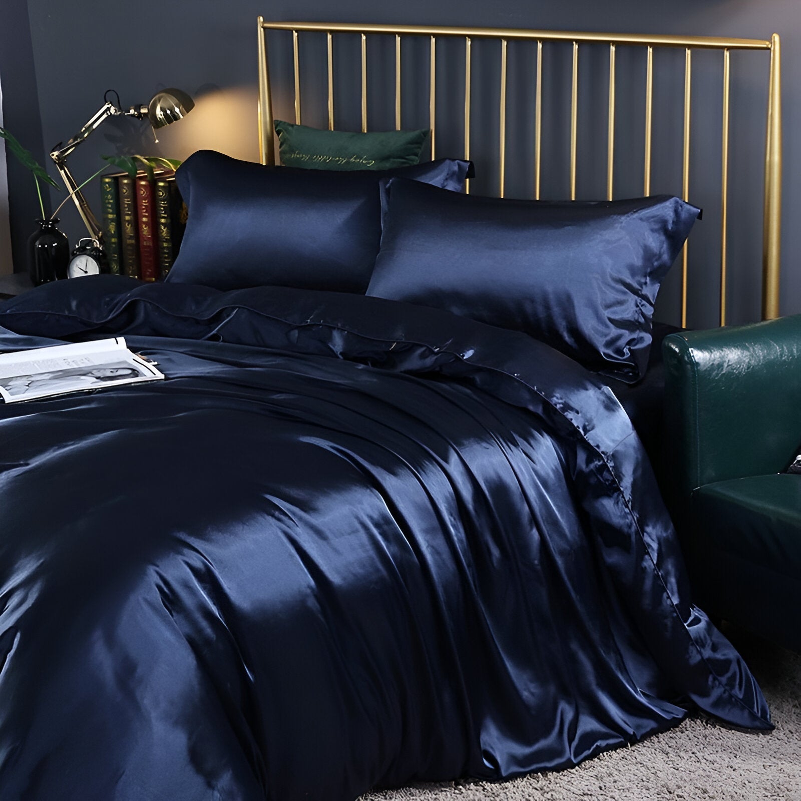SilkenDream – Luxury Silk Bedding Set for Ultimate Comfort