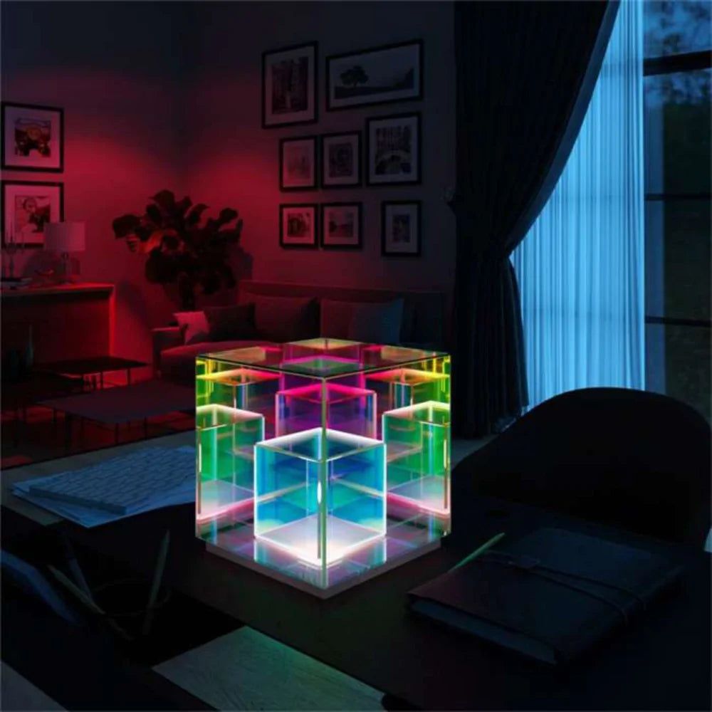 LumiPrism – Design Table Lamp with Playful Light and Luxurious Cube Shape