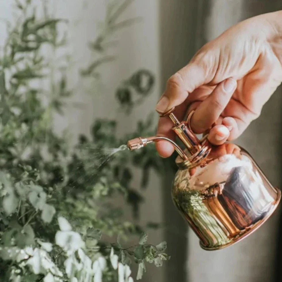 GoldenMist – Luxury Plant Sprayer with Refined Functionality