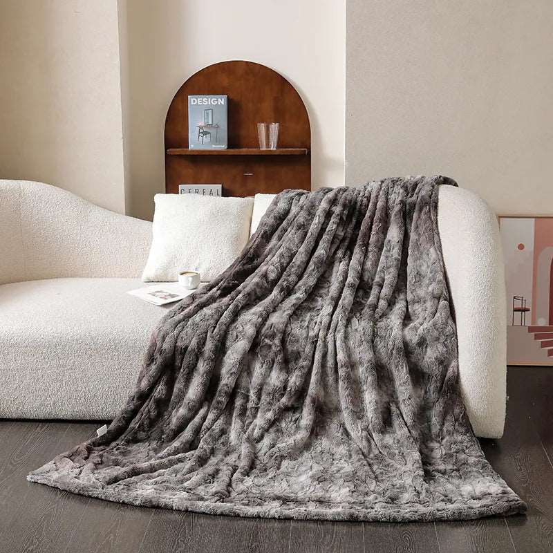 CloudLuxe – Double-Layered Fluffy Bedspread with Luxury Comfort