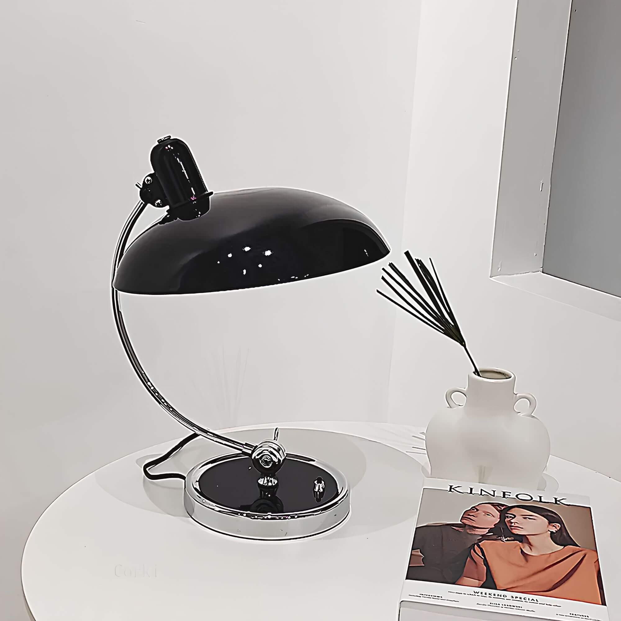 NordicGrace – Minimalist Table Lamp with Scandinavian Influences