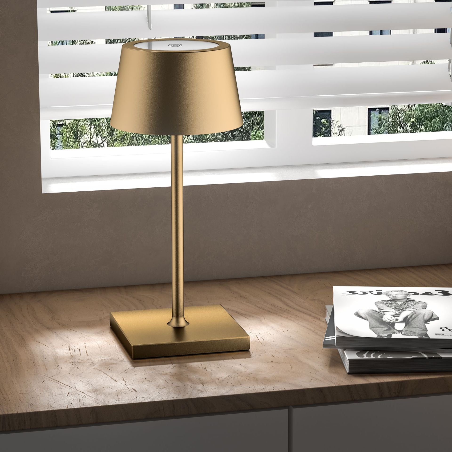 LumaGlow – Wireless Mini Table Lamp with Rechargeable Battery and Dimming Function