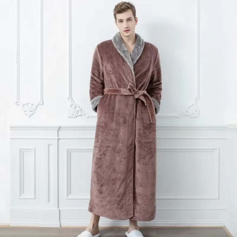 VeluSoft – Elegant Fleece Bathrobe with Luxury Contrast Finish for Relaxing Moments