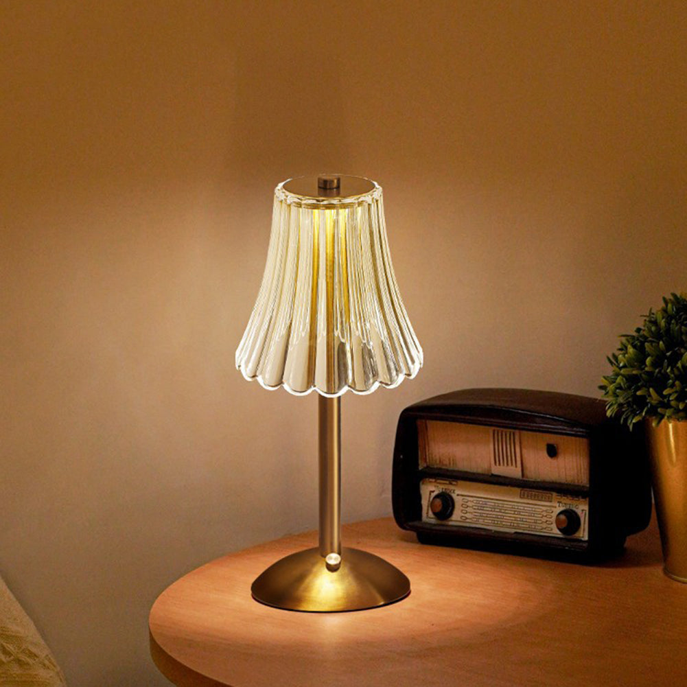 CrystalGlow – Luxury Table Lamp with Refined Crystal Elegance