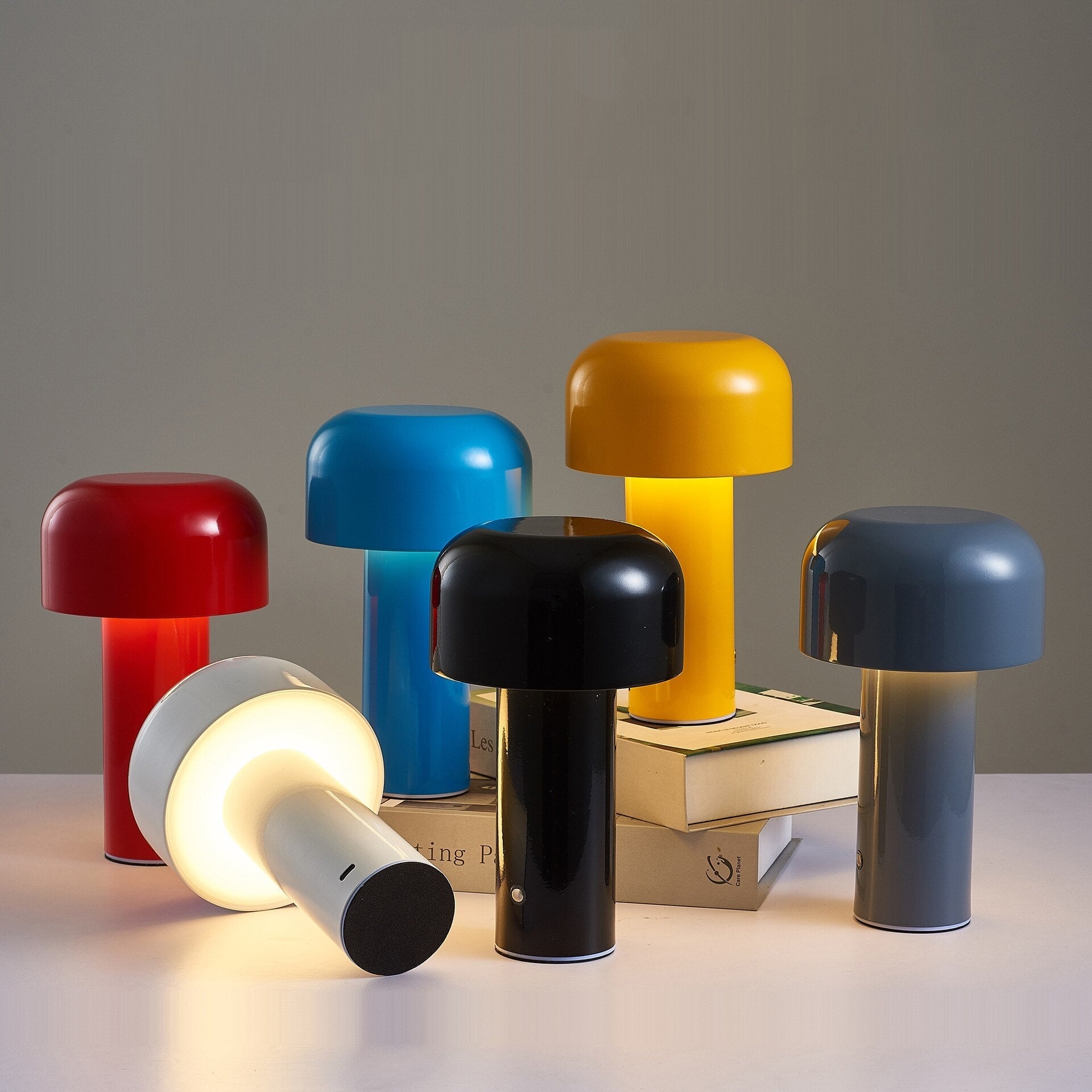 MushRoomGlow – Luxury Dimmable Table Lamp with Italian Design