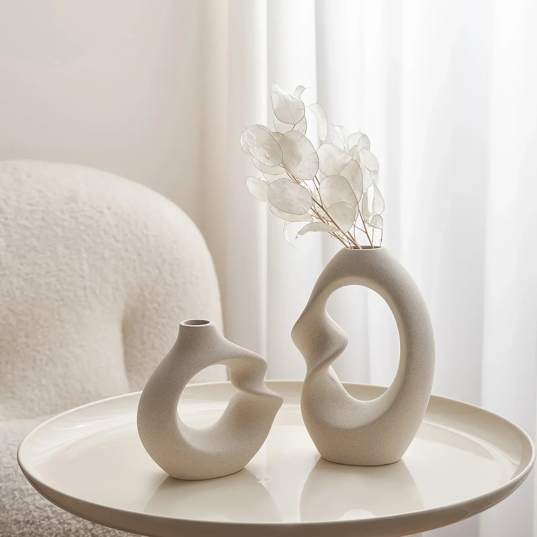 FormaLuxe – Sculptural Ceramic Vases Set with Modern Elegance