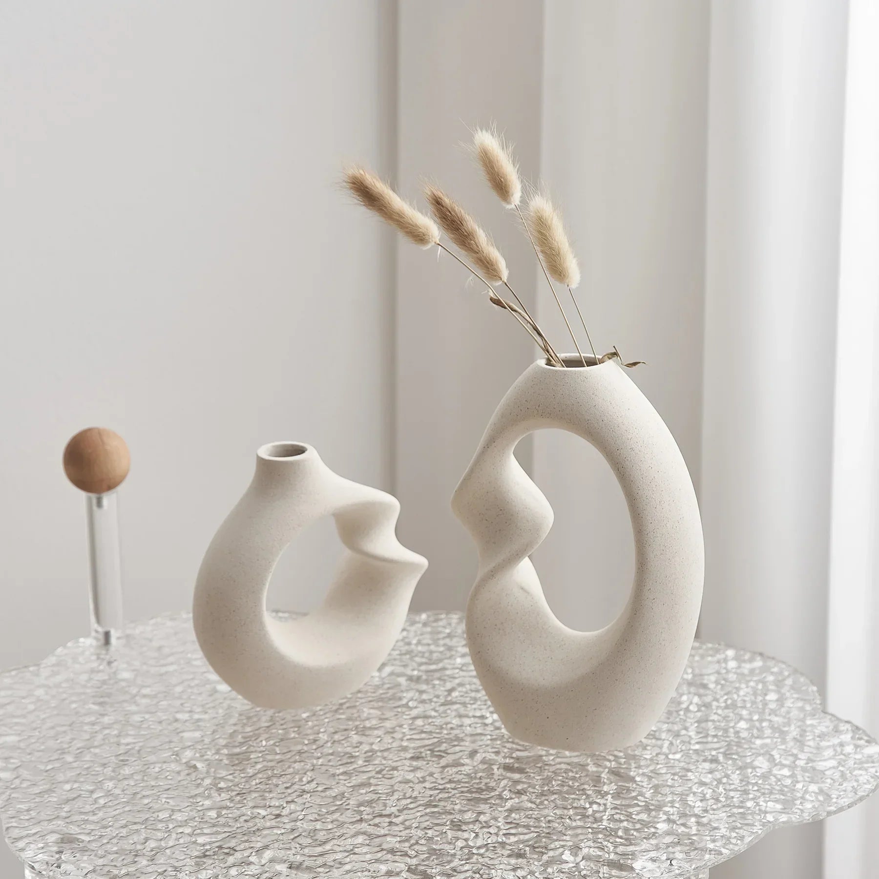 FormaLuxe – Sculptural Ceramic Vases Set with Modern Elegance