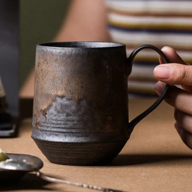 HarvestStone – Handmade Rustic Ceramic Mug for a Warm, Nostalgic Experience