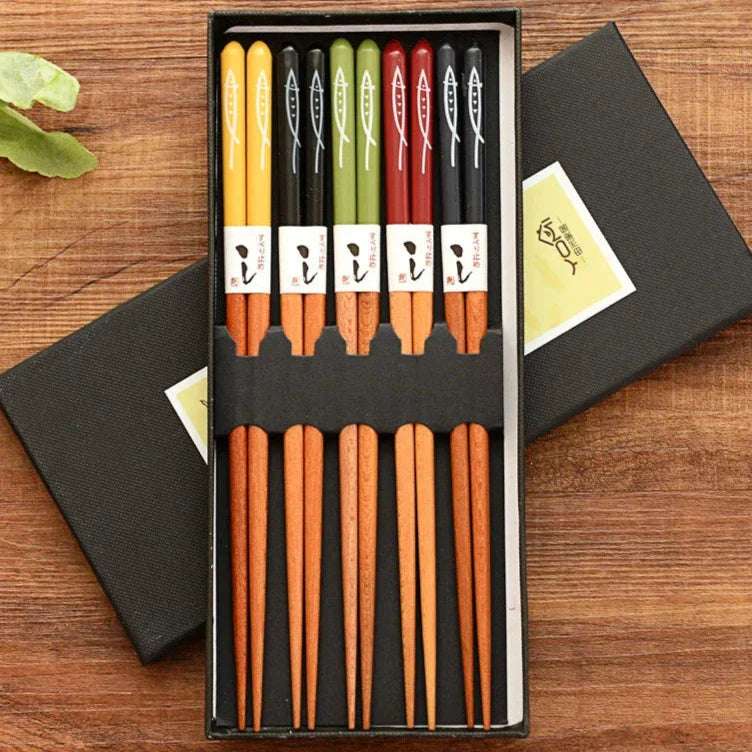 ZenBamboo – Luxe 5-delige Bamboe Eetstokjes Geschenkset met Culturele Patronen