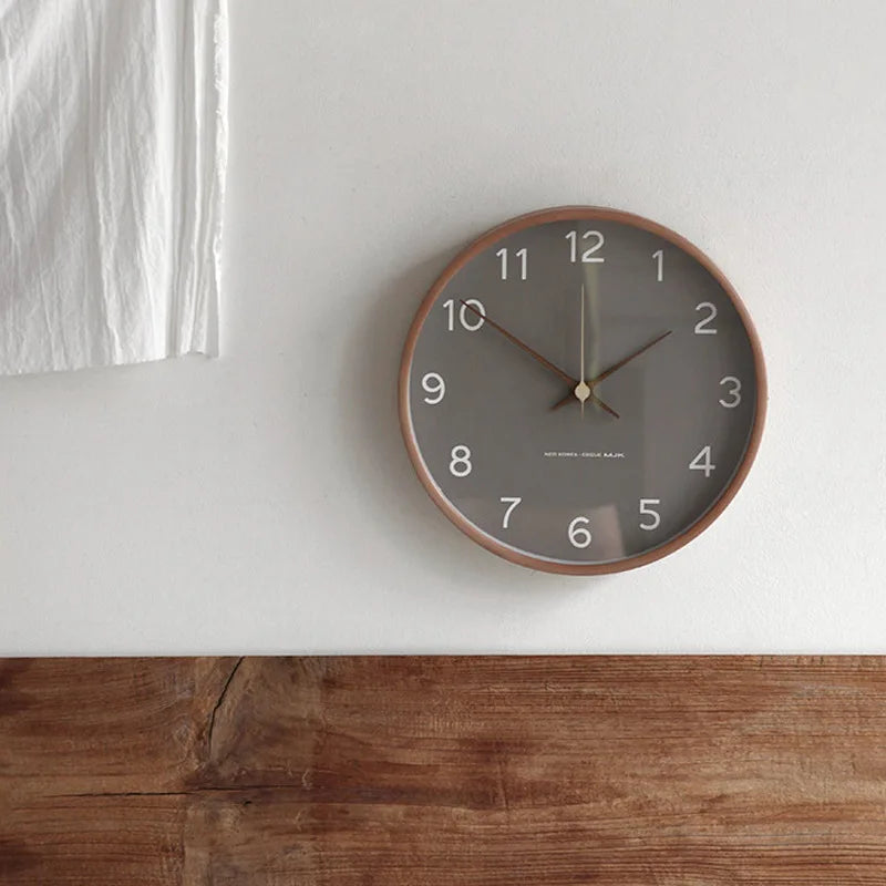 TimberGlow – Luxury Wall Clock made of Wood and Glass with Minimalist Design for a Timeless Look