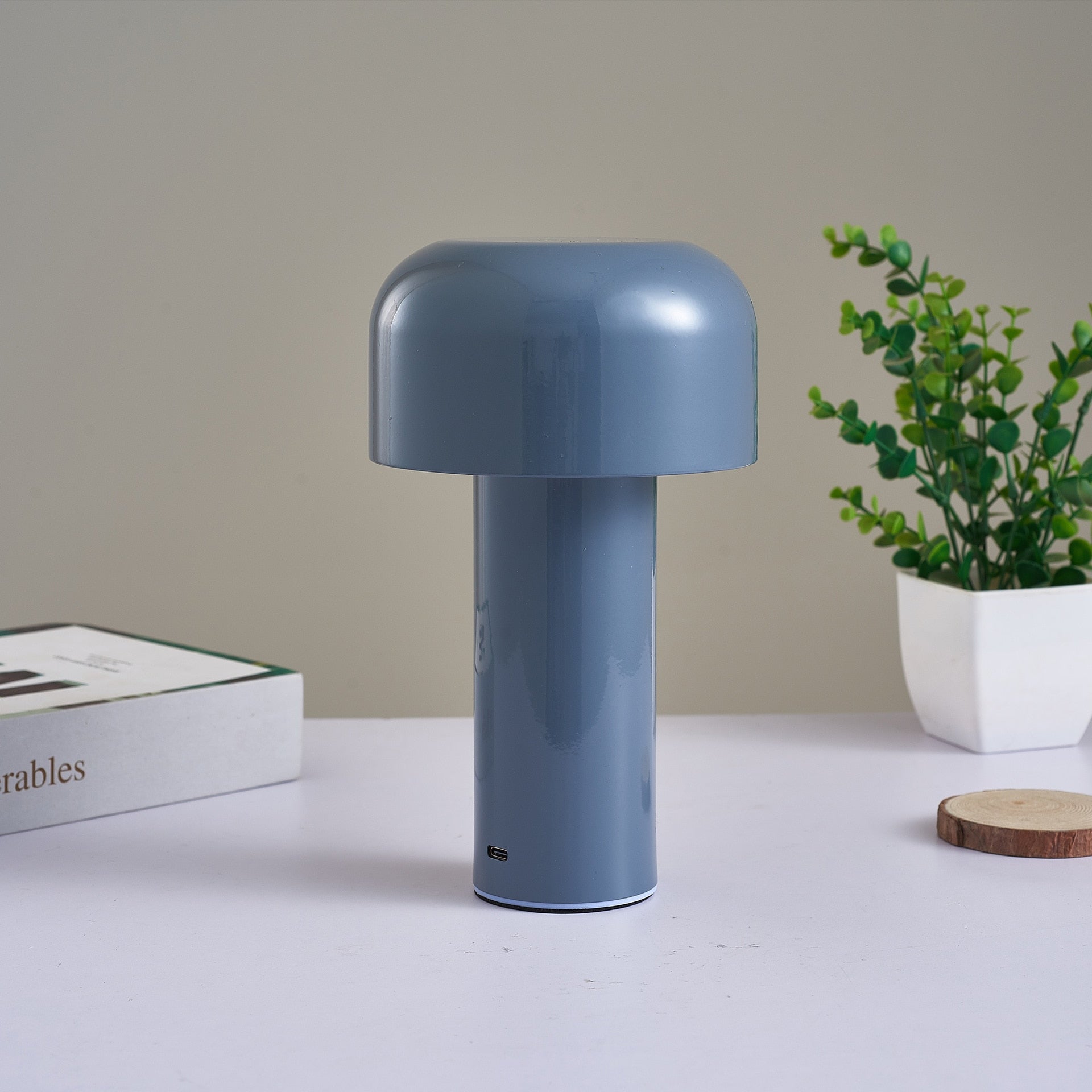 MushRoomGlow – Luxury Dimmable Table Lamp with Italian Design
