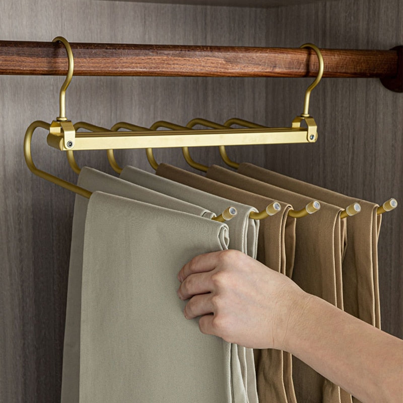 SpaceLuxe – Innovative Aluminum Trouser Hanger with Slim Design