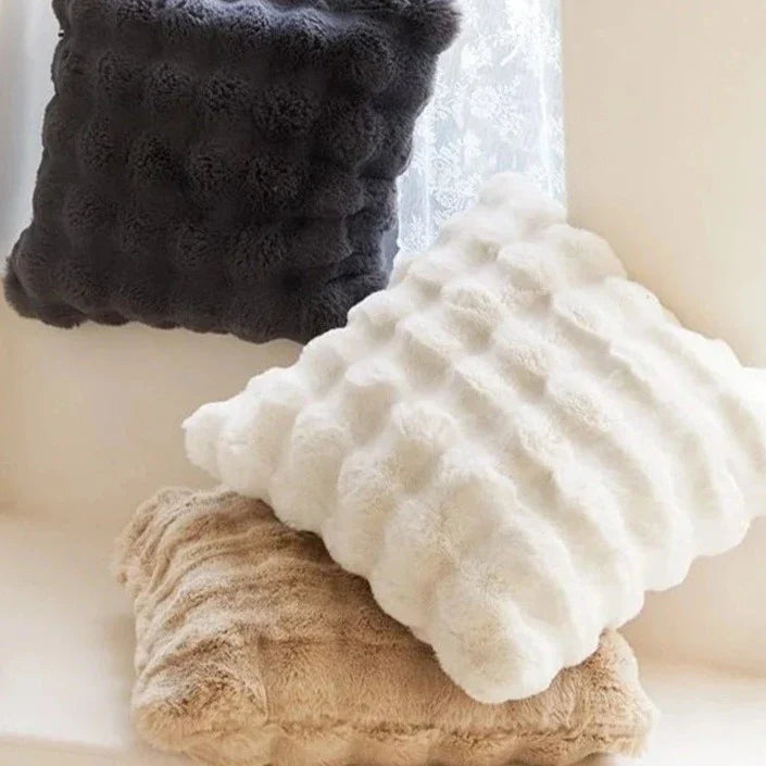 FurLuxe – Luxury Faux Fur Cushion Cover for Stylish Comfort