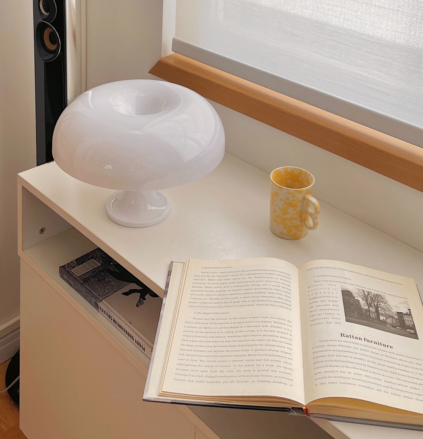 Lucente – Retro Table Lamp with Italian Design and Warm LED Lighting