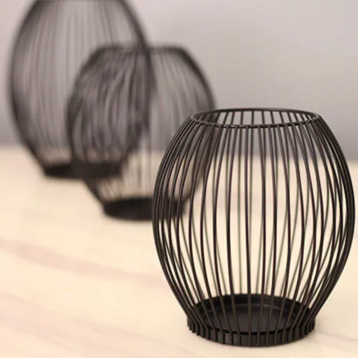 IronElegance – Wrought Iron Candlestick with a Timeless Look