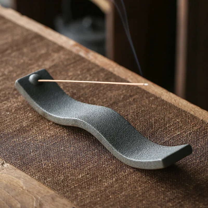 ZenWave – Elegant Ceramic Incense Holder with Soothing Wave Design