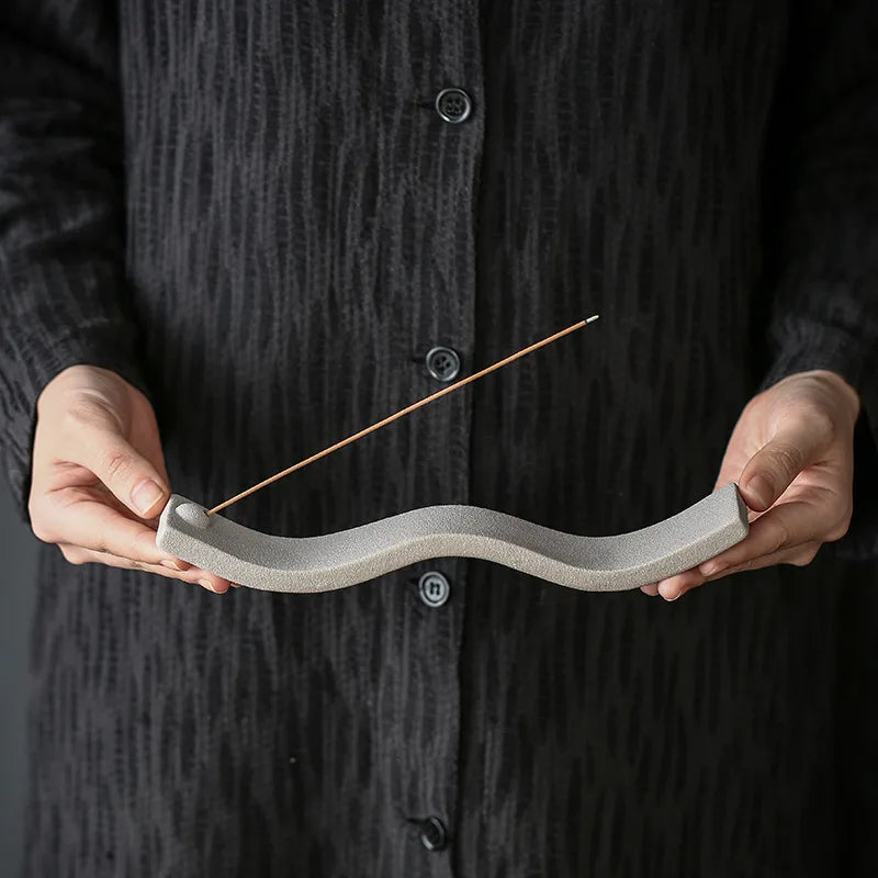 ZenWave – Elegant Ceramic Incense Holder with Soothing Wave Design