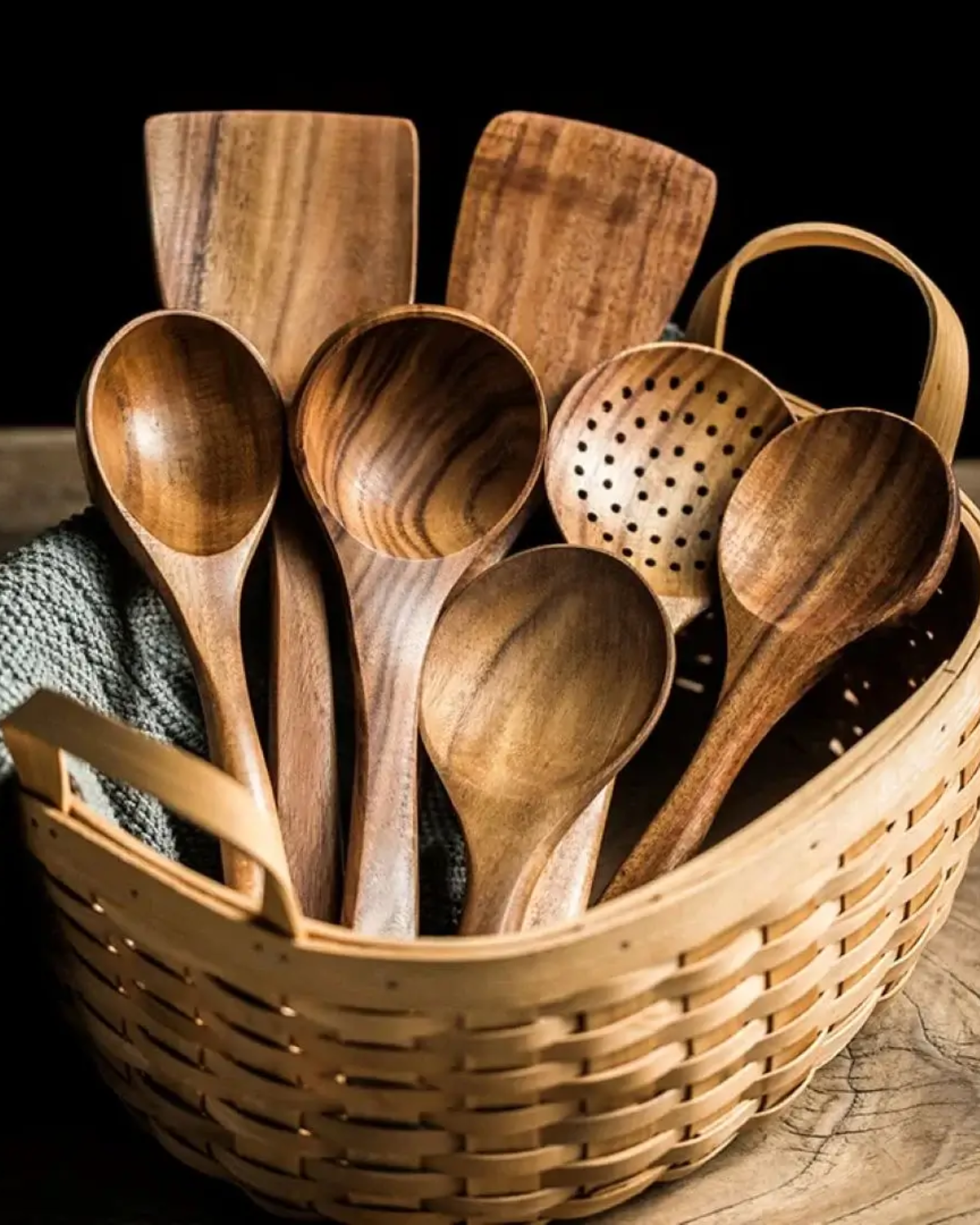Tierra – Luxe Teak Wooden Kitchen Set for Sustainable & Elegant Cooking