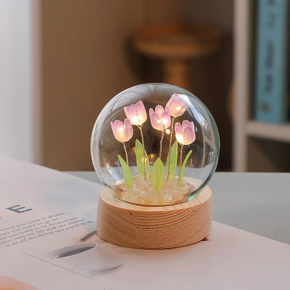 BloomLuxe – Elegant Table Lamp with Tulip Design for an Atmospheric Touch
