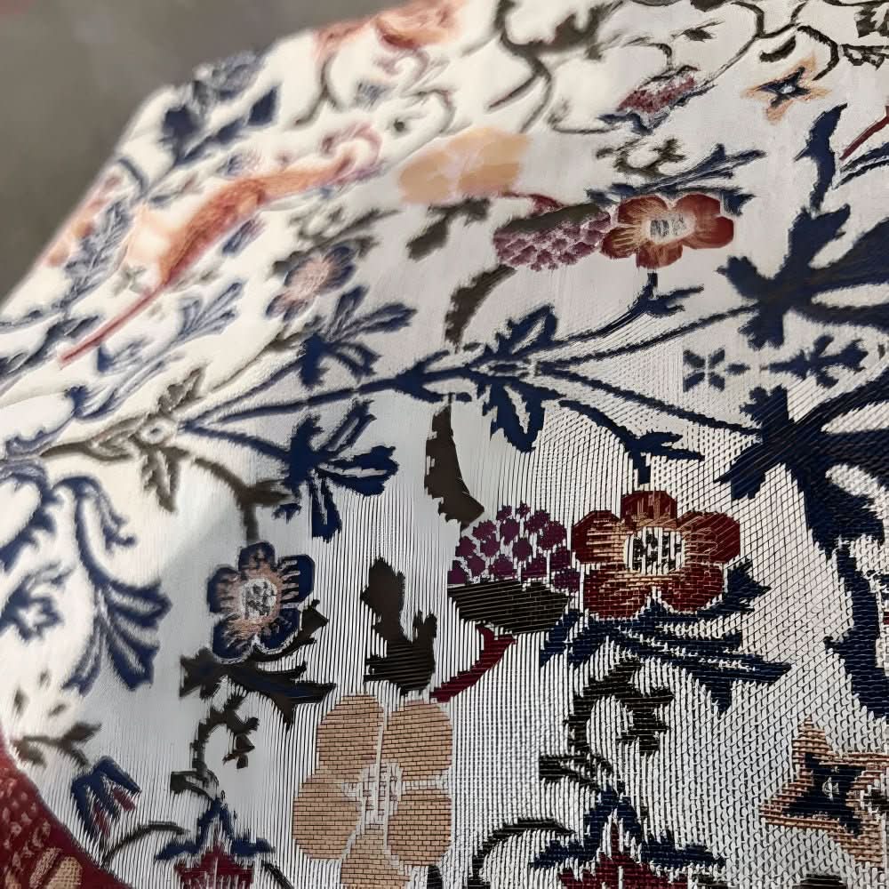 Chemin de table jacquard vintage avec motif floral et oiseaux et franges pour table à manger