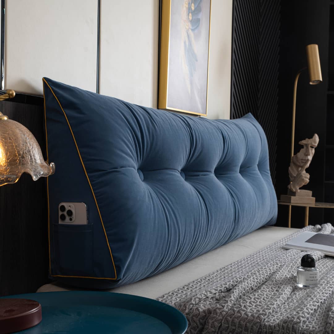 VelourEase – Luxe Ergonomisch Wedge Kussen voor Rug- & Nekondersteuning