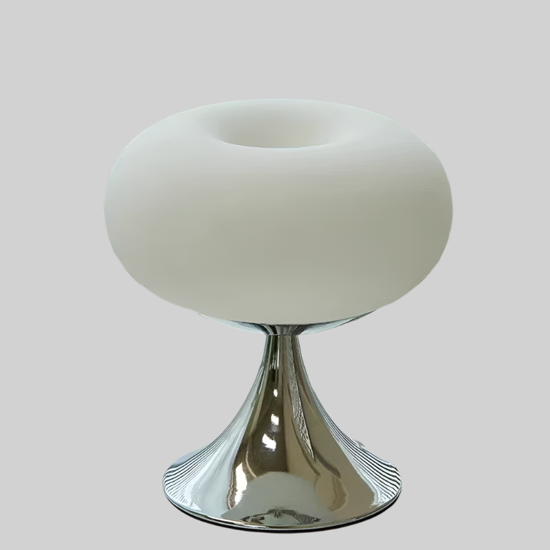 AppleGlow – Table Lamp with Vintage Charm and Artistic Elegance