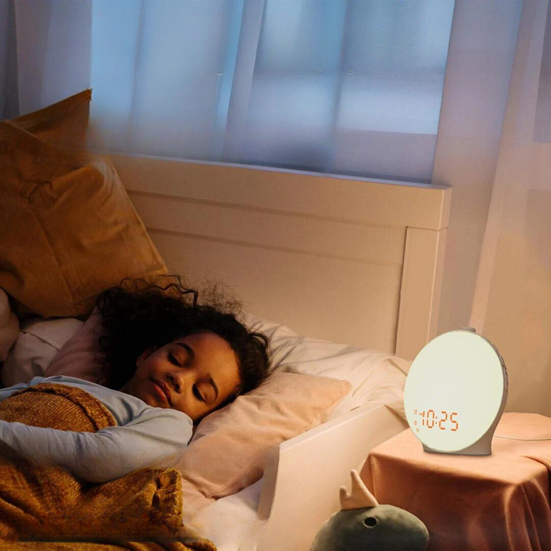 AuroraGlow – Luxury Alarm Clock Lamp with Sunrise Simulation and Soothing Mood Lighting