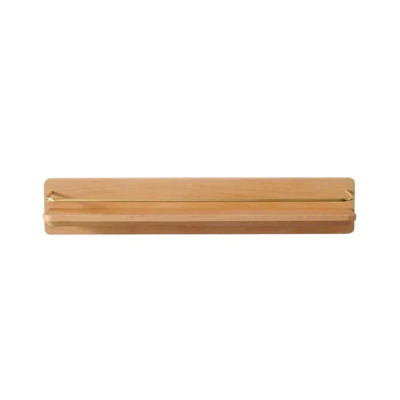 Houten Wandplank voor Badkamer met Gouden Railing en Handdoekstang