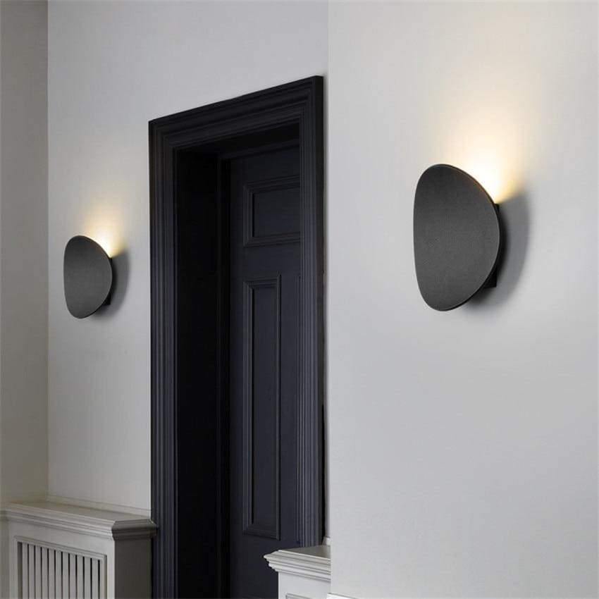 LumiÉclat – Modern Wall Lamp with Elegant Refinement for Atmospheric Lighting