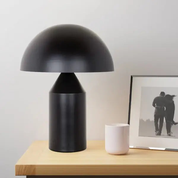 GlowMush – Luxury Table Lamp with Modern Pilz Shape and Dimmable LED Lighting