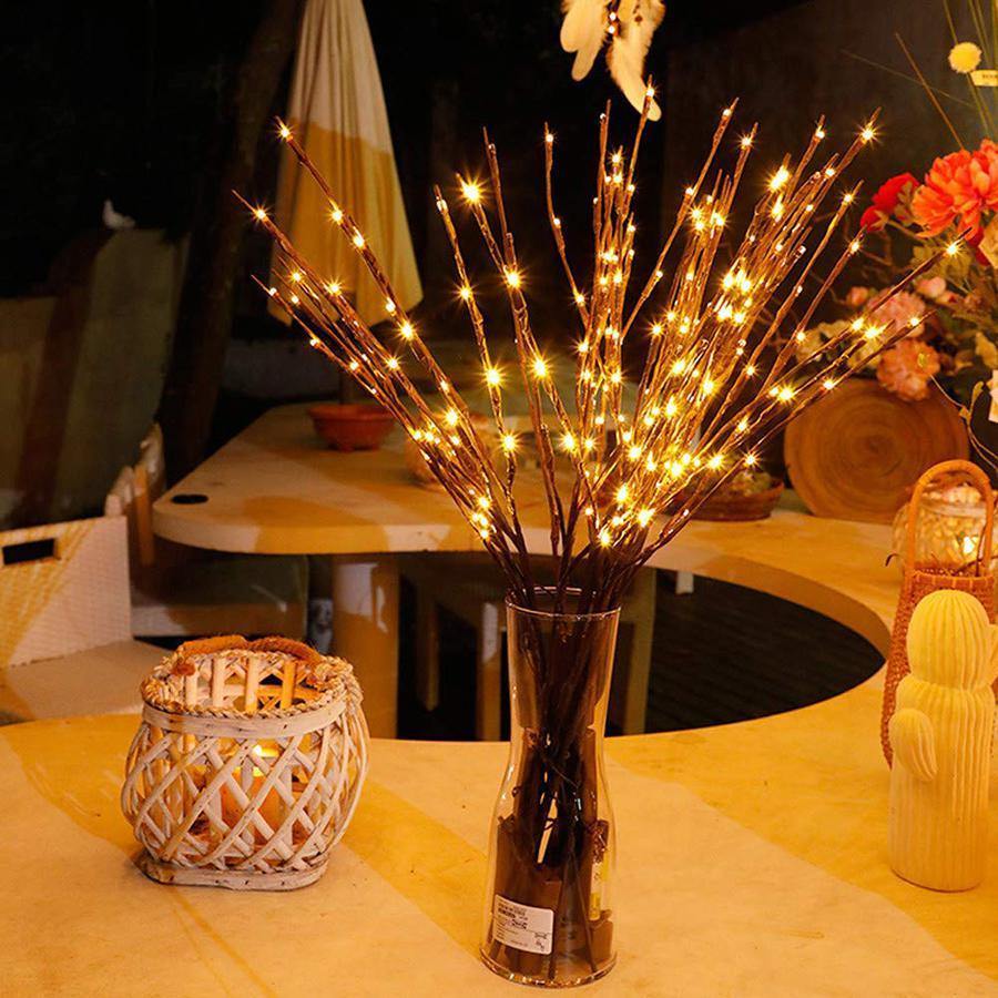 Aurora – LED Branch Bouquet with Warm White Lighting