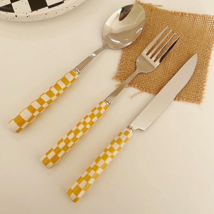 RetroChef – Stylish Stainless Steel Cutlery with Schachbordpattern