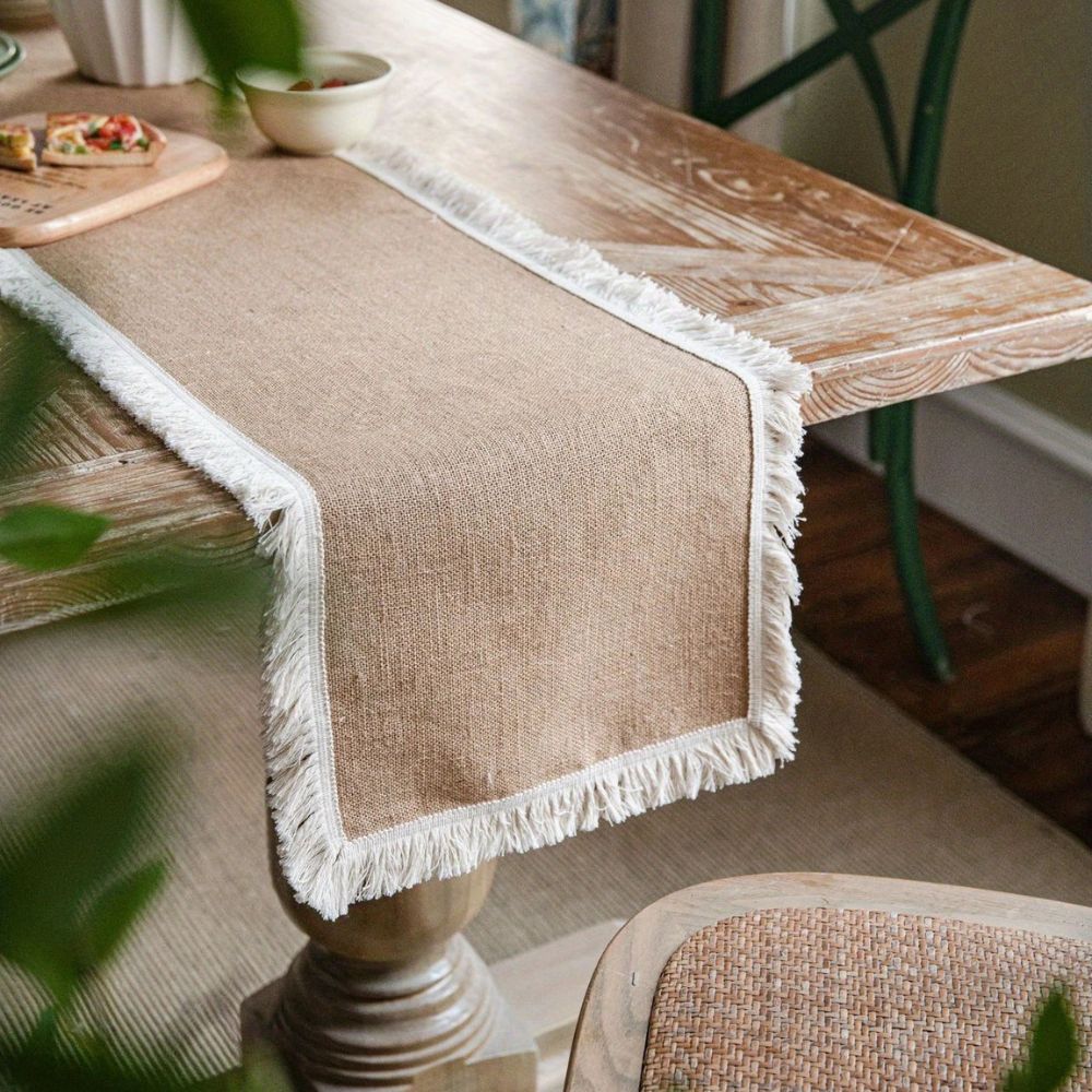 TerraLoom Natural Jute Table Runner – Rustic Elegance for a Warm Table Setting