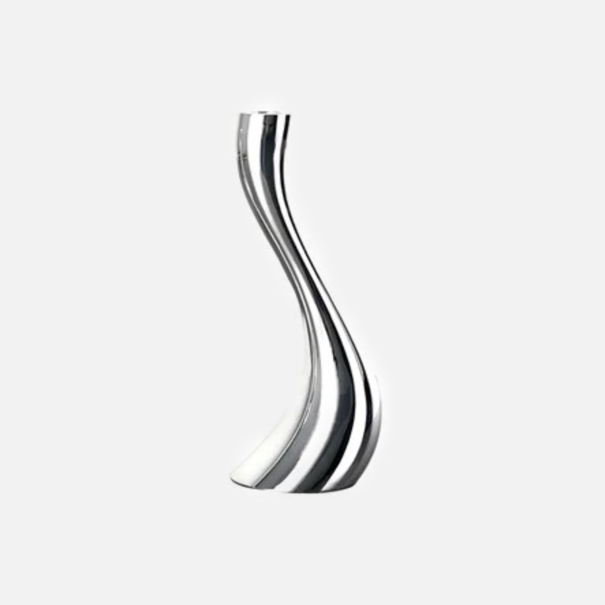 LumaWave – Luxe Chrome Candle Holders with Elegant Wave Shape