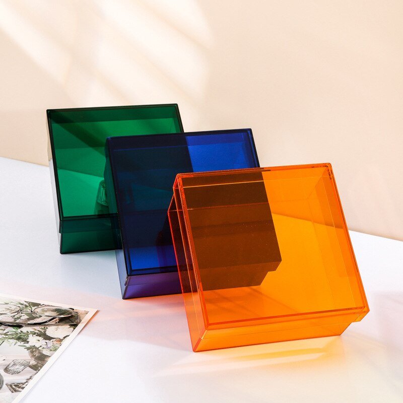 ClearVista – Stylish Acrylic Storage Box with Functional Lid
