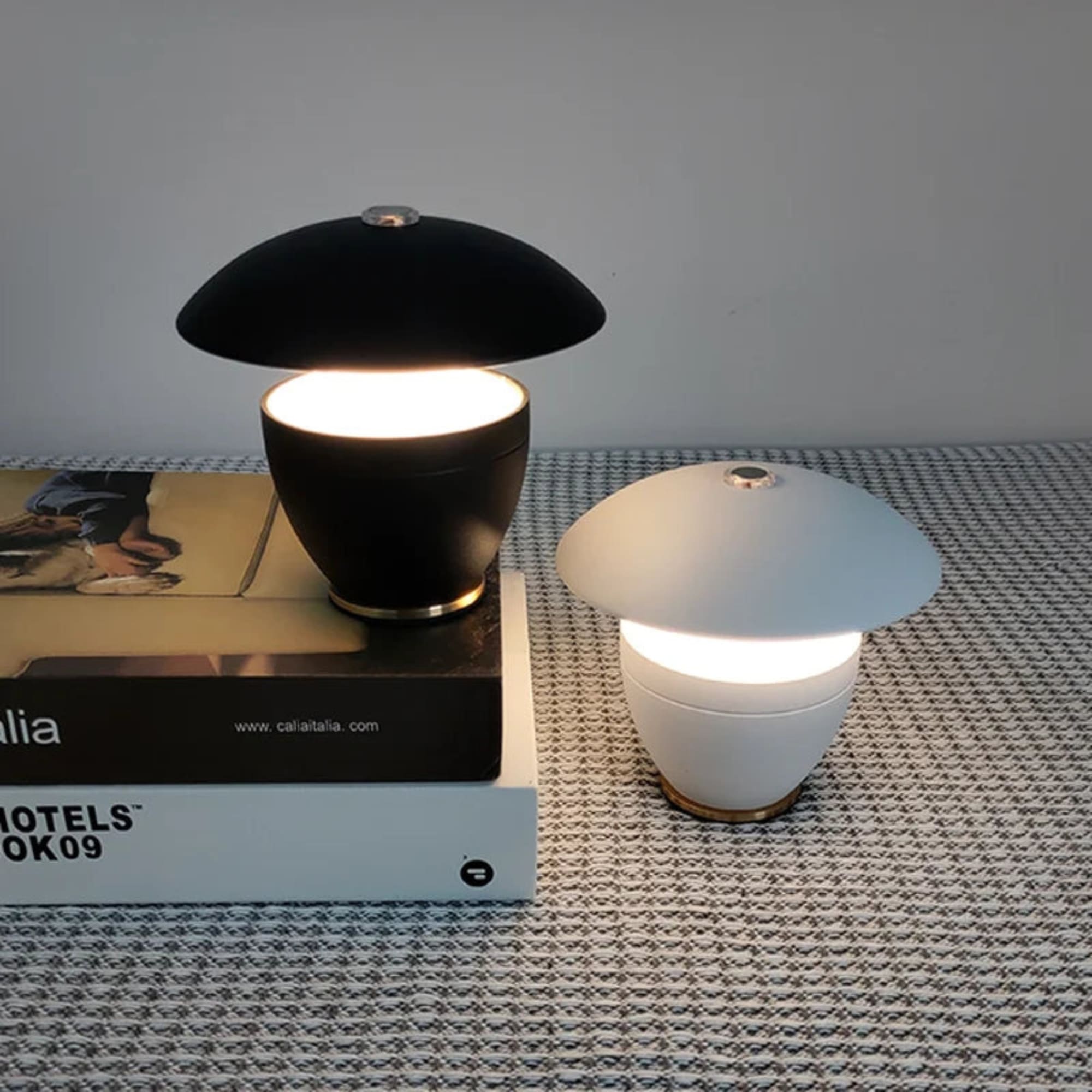 LumiFlex – Modern Dimmable LED Table Lamp with Wireless Design for Every Room