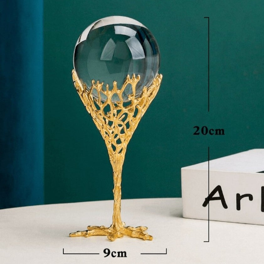 LumiSphere – Timeless Crystal Globe with Luxurious Design for a Stylish Ambience