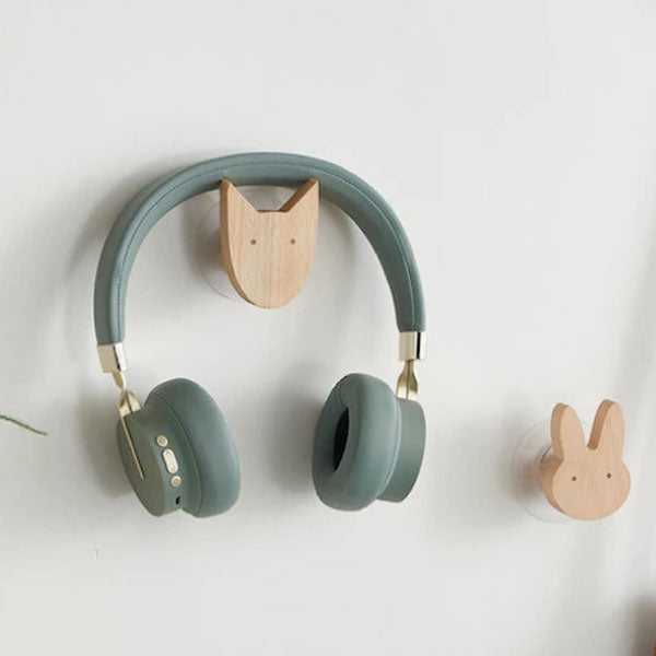 NordicPals – Playful Wooden Wall Hooks with Scandinavian Elegance