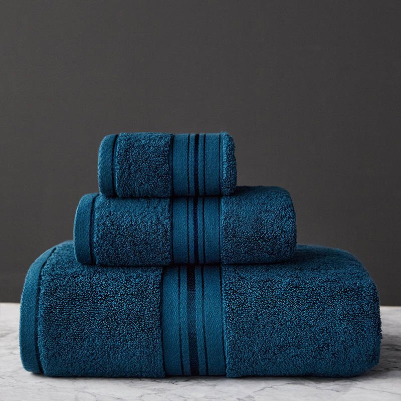 LuxorLoom – 100% Egyptian Cotton Towels with Ultimate Softness and Absorbency