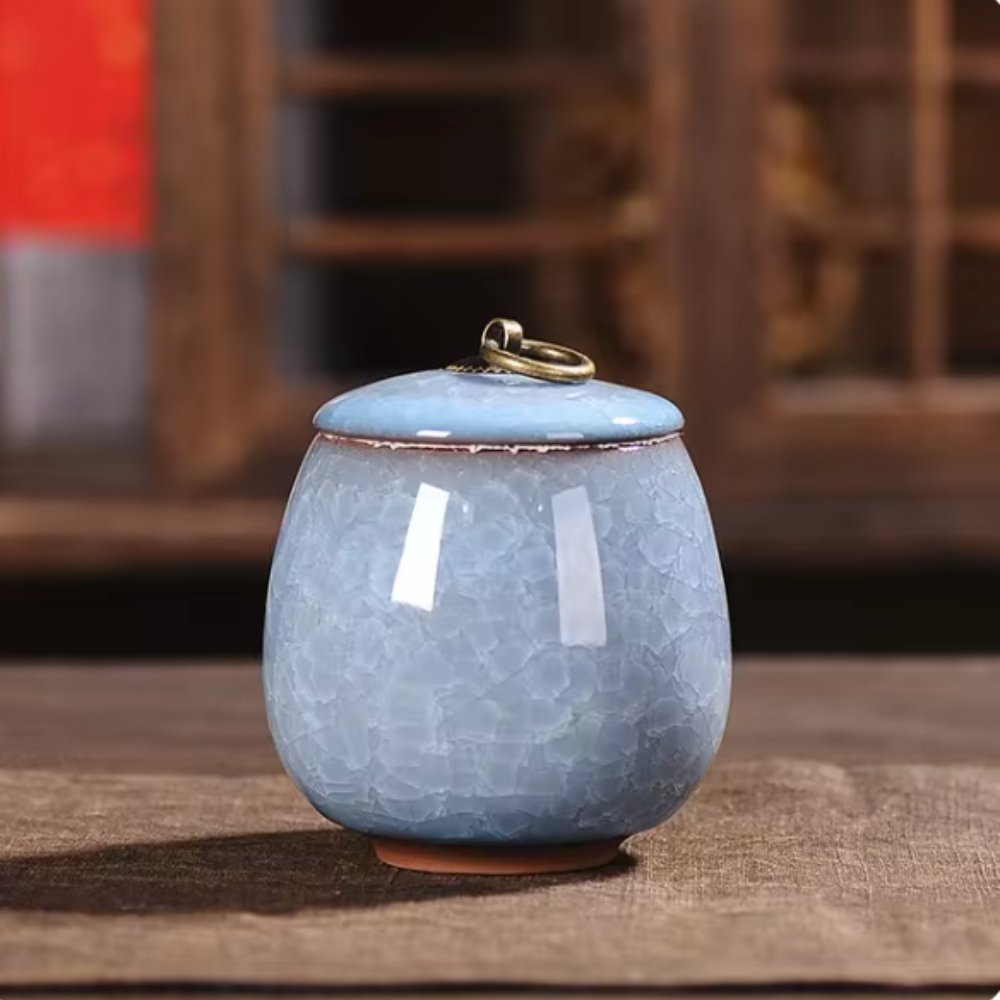 EternaPaws Elegant Ceramic Urn – Timeless Remembrance for Pets